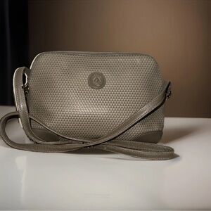 Vintage 1983 Liz Claiborne Tan/brown Shoulderbag